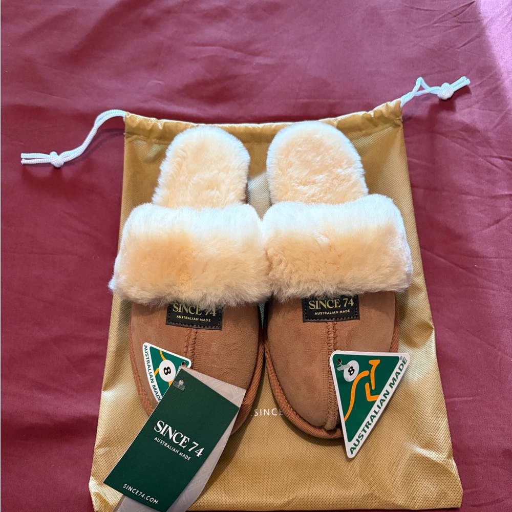 Original UGG/Since 74 Slippers